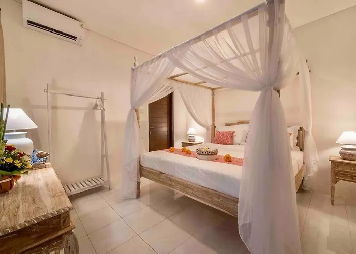 Bens Bidadari Two-bedroom With Private Pool Kuta Seminyak