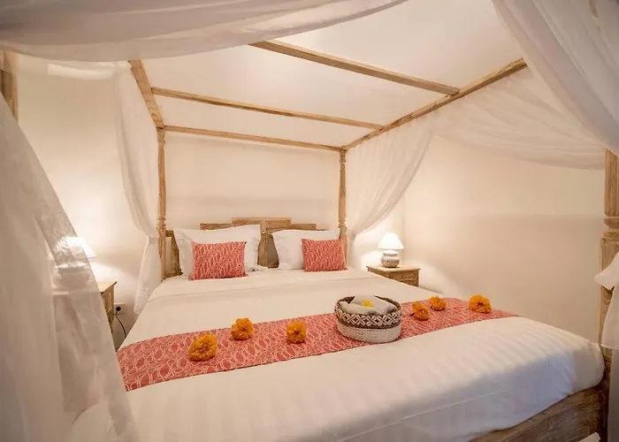 Bens Bidadari Two-bedroom With Private Pool Kuta Villa *