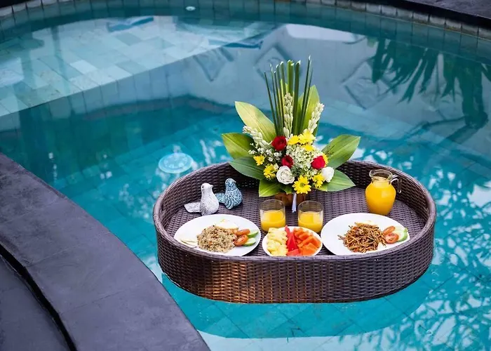 Bens Bidadari Two-bedroom With Private Pool Kuta Villa